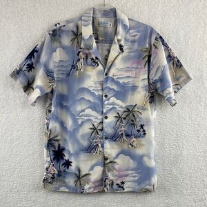 KulaBay Tropical Hawaiian Button Down Short Sleeve Shirt, Men’s Size Medium.